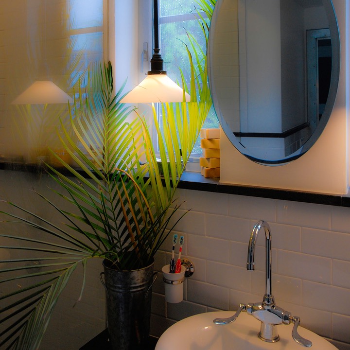 Dixon-07MAY16-8165-square