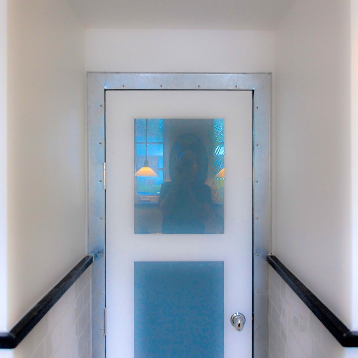 Dixon-07MAY16-8166-square