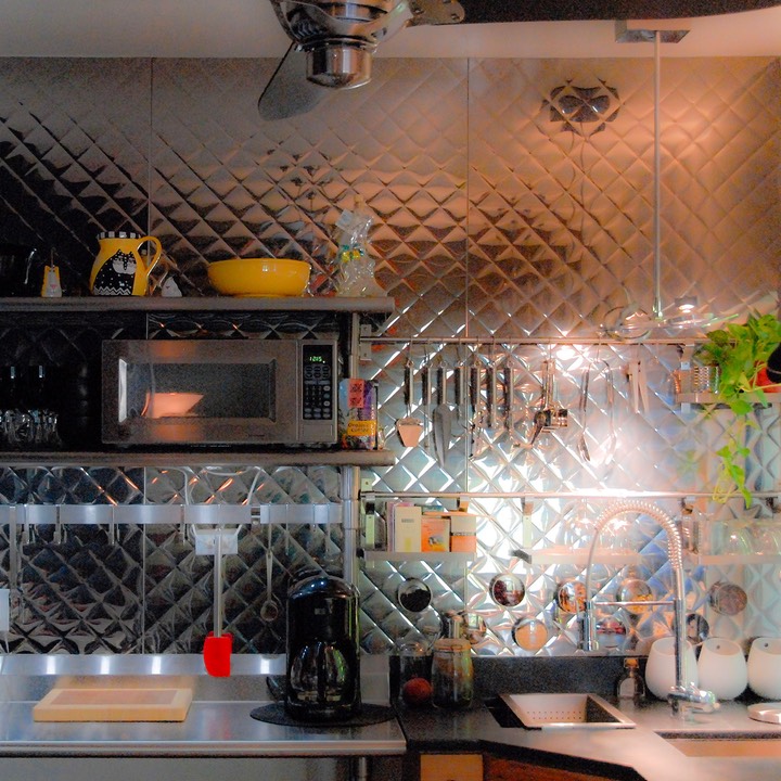 Dixon-08FEB14-1345-square