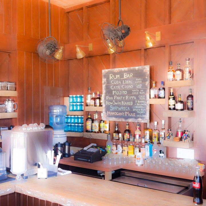 Mahogany-Bay-14APR14-1810