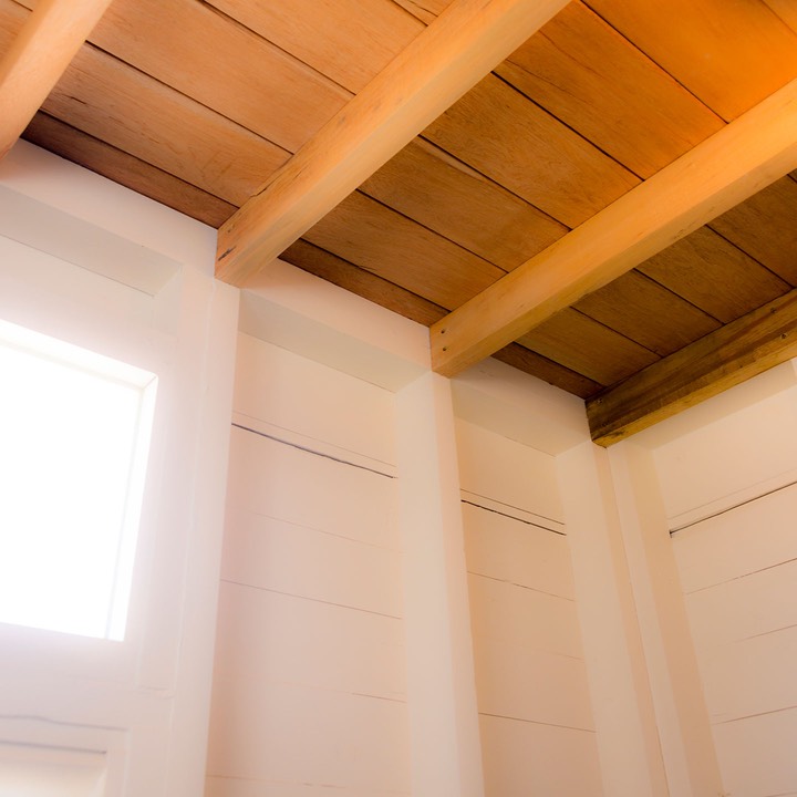 Mahogany-Bay-14APR14-1850