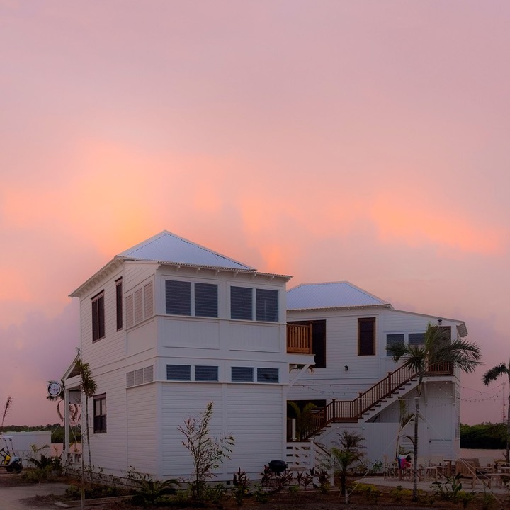 Mahogany-Bay-14APR16-2522