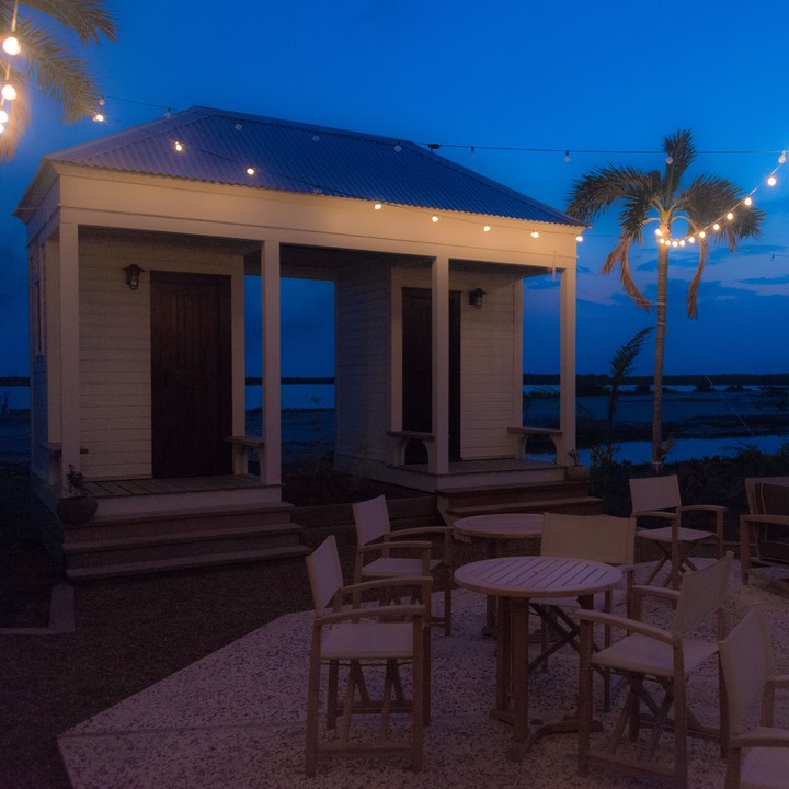 Mahogany-Bay-14APR16-3132