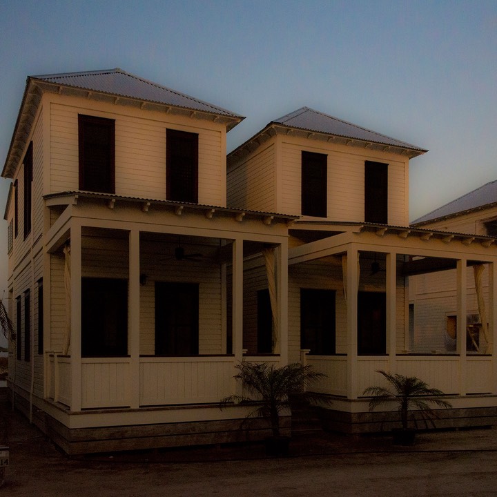 Mahogany-Bay-sunrise-14APR15-2248